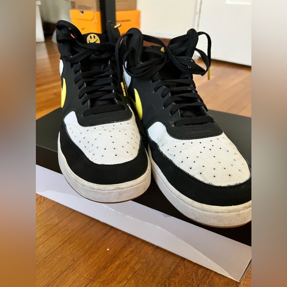 NIKE COURT VISION MID EXTRA SMILE WHITE AND YELLOW. Men’s Size: 12 Women’s: 14